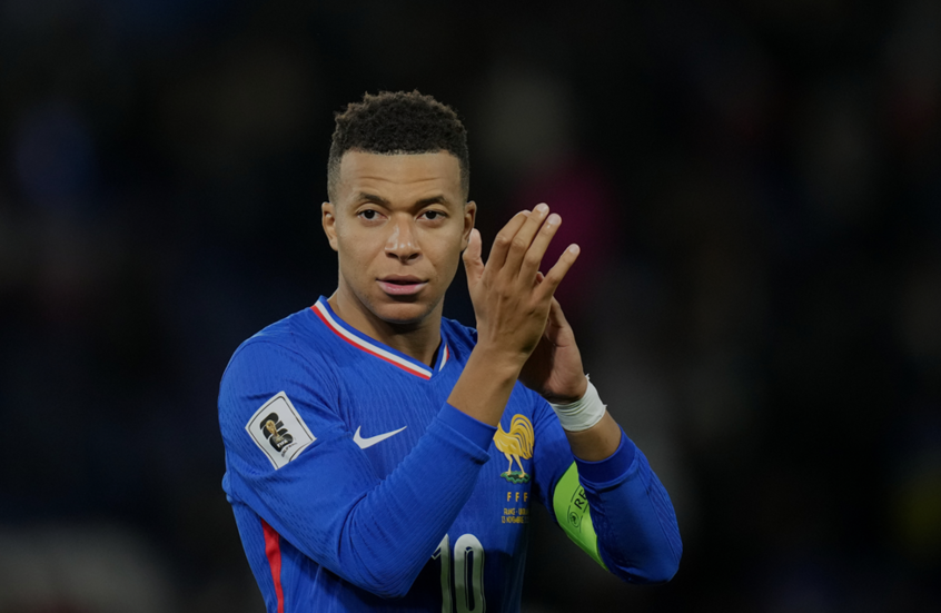 ريال مدريد يتلقى أنباء سيئة من معسكر منتخب فرنسا