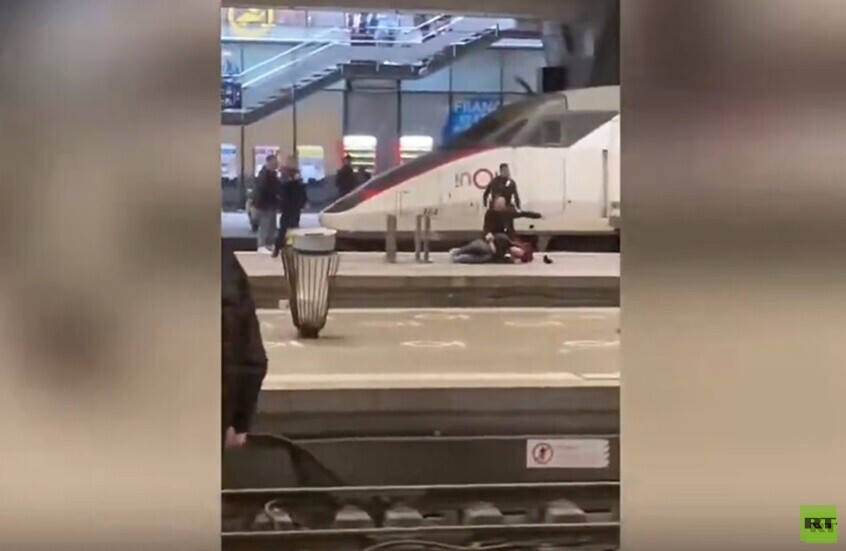 فرنسا.. مقتل مسلح بسكين في محطة قطارات مونبارناس بالعاصمة باريس (فيديو)