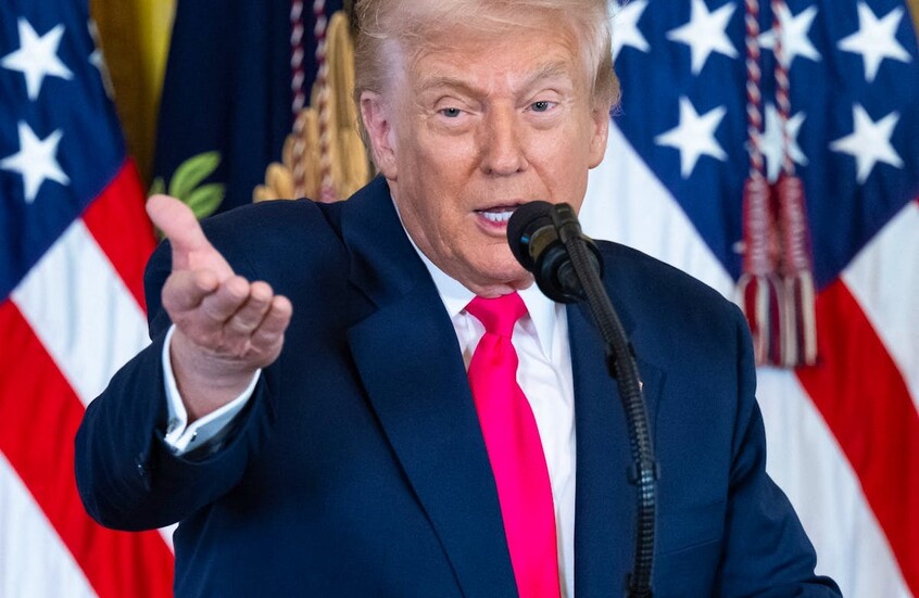 ترامب يهدد "بي بي سي" بدعوى قضائية تاريخية تصل إلى 5 مليارات دولار