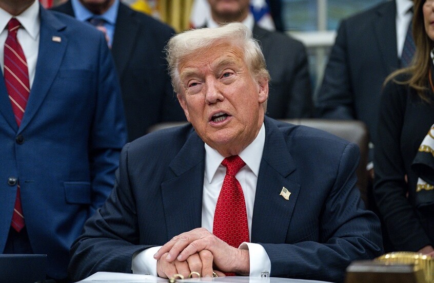 ترامب: لم أزر جزيرة إبستين وبيل كلينتون زارها 28 مرة