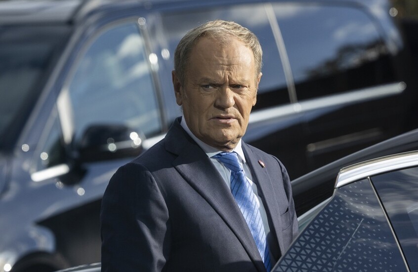 توسك: الفساد قد يكون سبب هزيمة أوكرانيا في النزاع