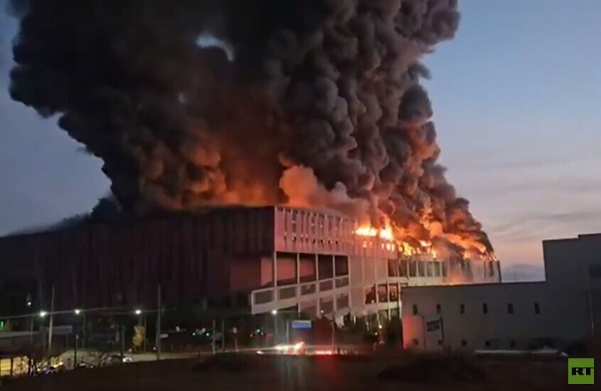 كوريا الجنوبية.. حريق هائل في مستودع شركة "إي-لاند فاشن"