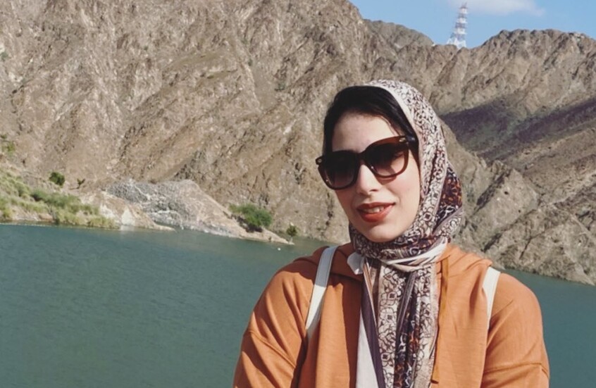 مصر.. تحرك رسمي لإنقاذ مصرية محتجزة مع طفلتها في الإمارات