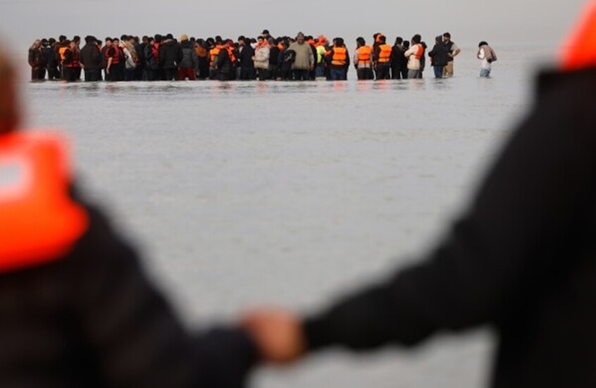 لا إقامة دائمة قبل 20 عاما.. بريطانيا تجري أكبر تغيير في سياستها المتعلقة بطالبي اللجوء