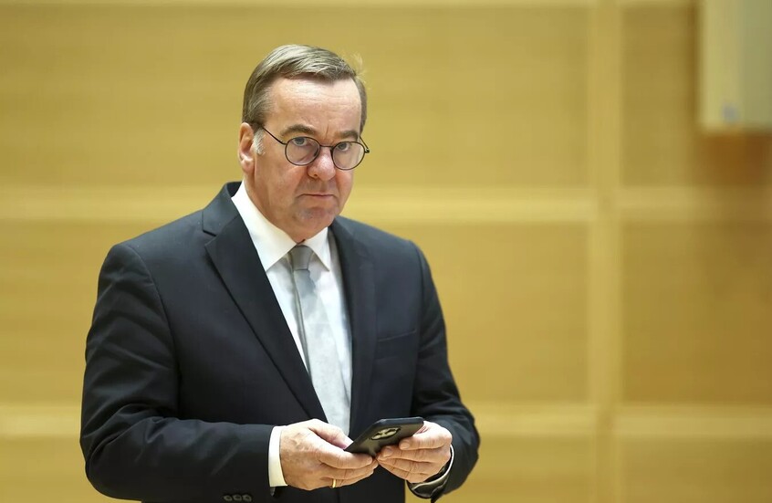 هوس أم زلة لسان؟ وزير الدفاع الألماني يصدر تصريحا خطيرا حول الصراع بين الناتو وروسيا!