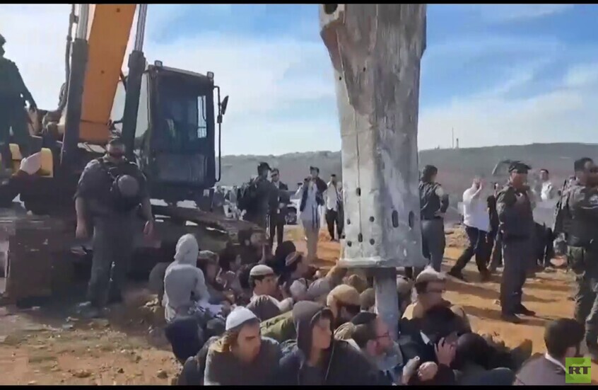 قضاء الخليل.. عمليات هدم مباني المستوطنين