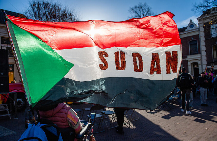 وكيل الأمم المتحدة للشؤون الإنسانية: دارفور مسرح جريمة والآلاف بحاجة لممرات آمنة