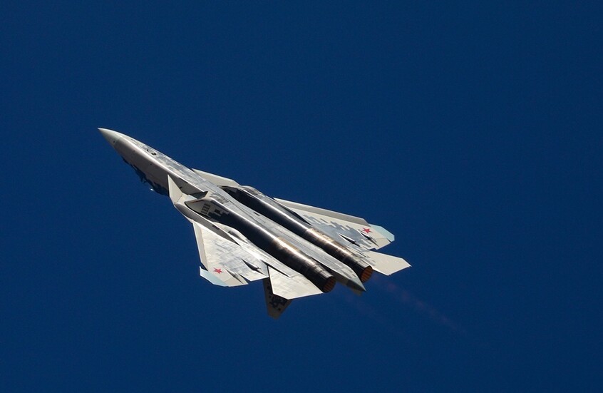 أول عميل أجنبي يتسلم مقاتلات "سو-57" الروسية