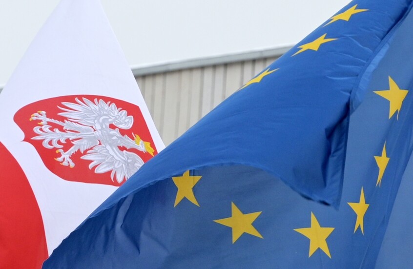 بولندا ترفع مستوى التأهب من التهديد الإرهابي على السكك الحديدية في البلاد