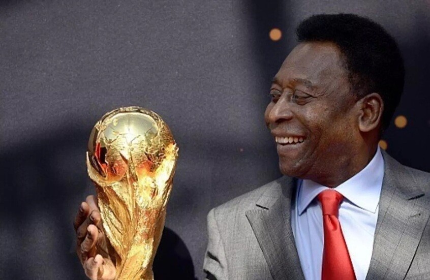 أسرار "بيليه" شاعر العشب الأخضر!