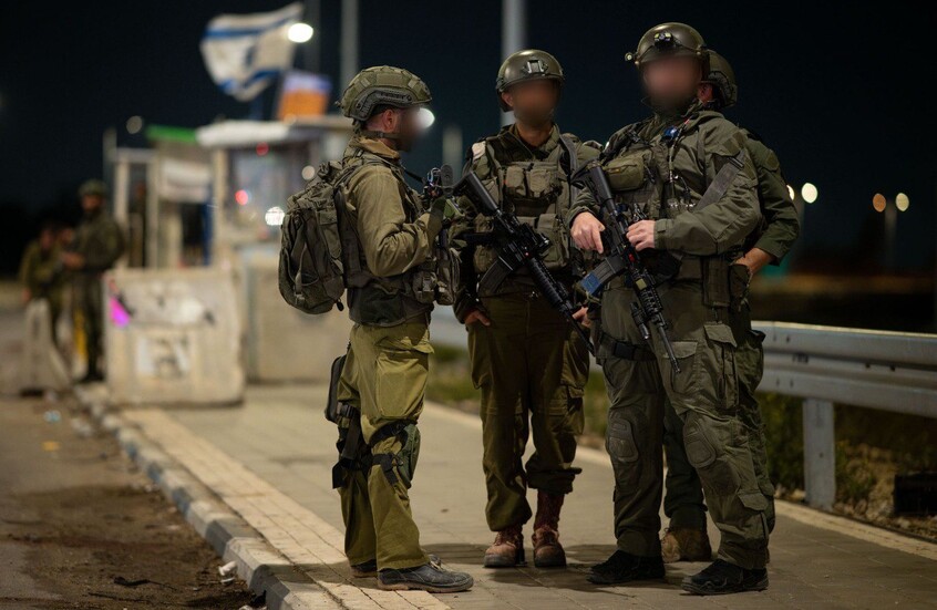 تحقيق خطير يهز تل أبيب.. اعتقال أفراد من الجيش الإسرائيلي للاشتباه بتهريبهم أسلحة من سوريا (صور)