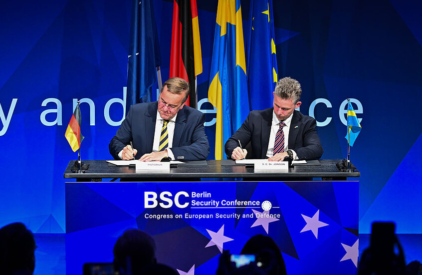 على أوروبا أن تتولى مسؤولية الحفاظ على أمنها