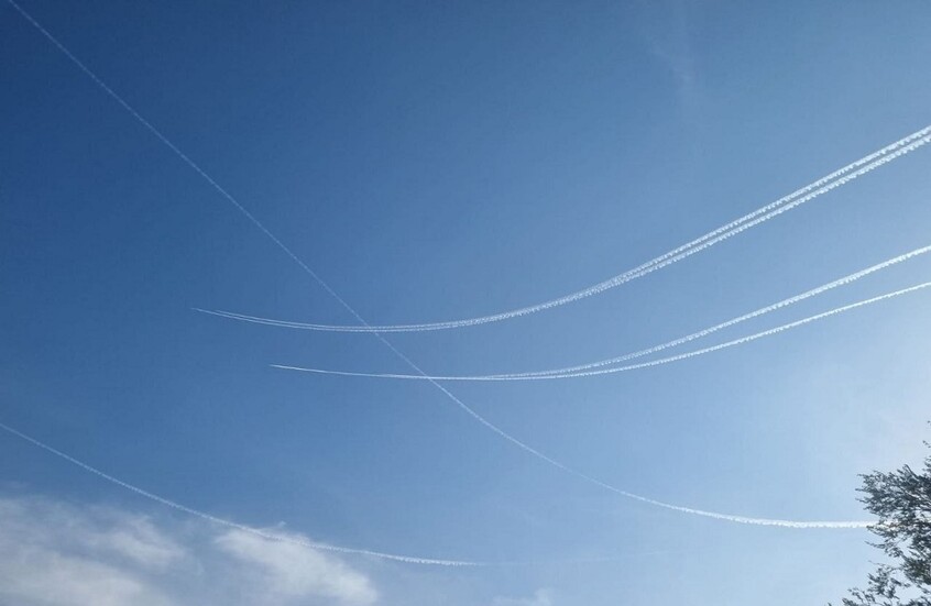 سرب من 8 مقاتلات إسرائيلية يخترق الأجواء السورية (فيديو)