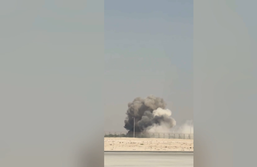 اللحظات الأولى لسقوط طائرة هندية بمعرض دبي للطيران