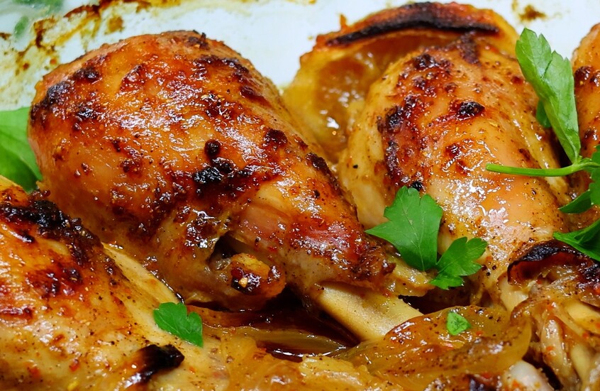 تركيا.. تسمم 14 طالبا بعد تناولهم وجبة دجاج في مدرستهم