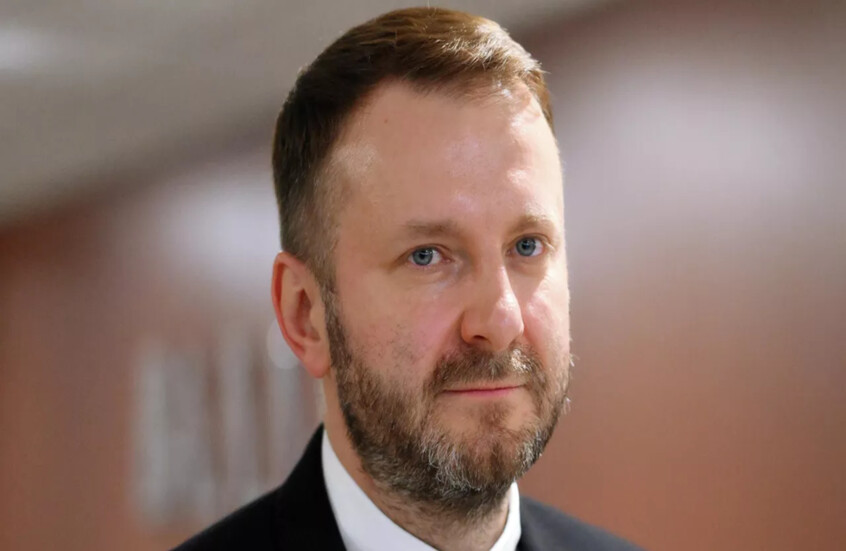 أوريشكين يكشف وجهة عودة الأموال المرسلة لأوكرانيا إلى الغرب