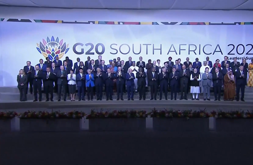 التقاط صورة تذكارية لزعماء مجموعة العشرين في جوهانسبرغ