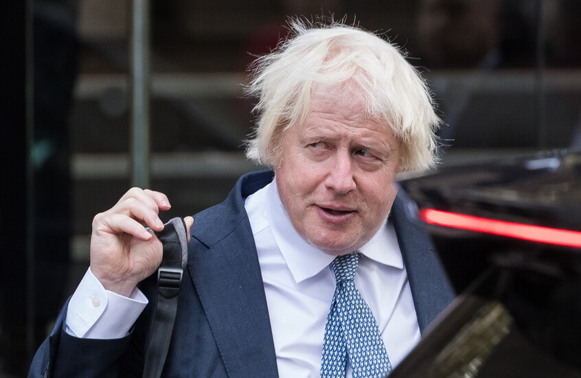 سيناتور روسي يعلق على رد فعل بوريس جونسون تجاه الخطة الأمريكية بشأن أوكرانيا