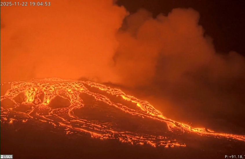مشاهد لأنهار من الحمم تتدفق من بركان كيلاويا الثائر في هاواي