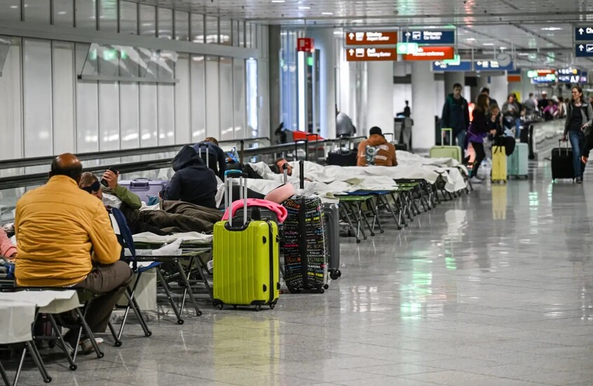 الأمن السيبراني الإماراتي: 79% من المسافرين عرضة لسرقة بيانات وهجمات سيبرانية