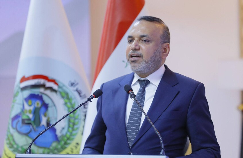 العراق.. توضيحات رسمية بشأن تصريح وزير العمل بسحب 2.5 تريليون دينار من صندوق الرعاية دون علم الوزارة