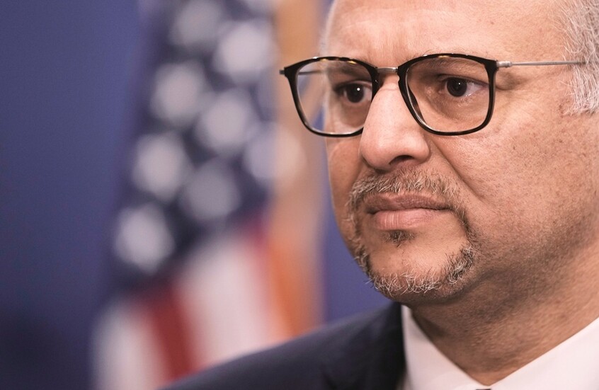 قائد الجيش السوداني: ورقة "الرباعية" عبر مستشار ترامب أسوأ ورقة يتم تقديمها