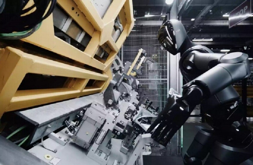 الولايات المتحدة.. انتهاء مهمة روبوتات F.02 بعد أكثر من ألف ساعة عمل في مصنع للسيارات