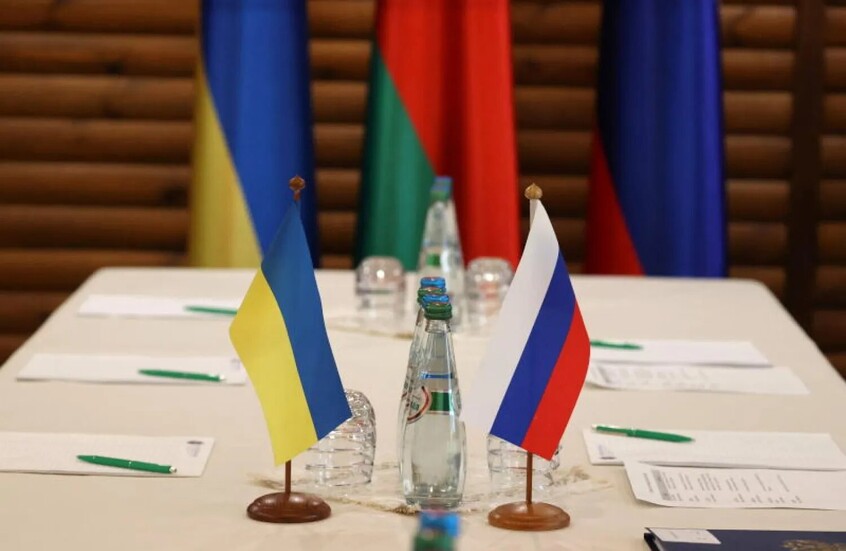 CNN:  أوروبا تخشى عدم استدعائها إلى "الخيمة" الروسية الأوكرانية