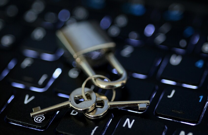 ماليزيا تعتزم منع الأطفال من فتح حسابات على مواقع التواصل الاجتماعي