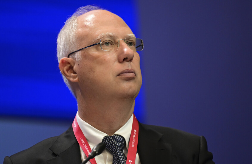 "أكسيوس": دميترييف لم يسرب تفاصيل خطة ترامب للسلام إلى وسائل الإعلام