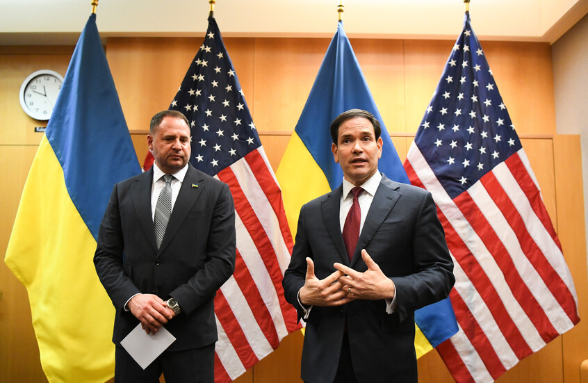 "فاينانشيال تايمز": تم تقليص الخطة الأمريكية بشأن أوكرانيا إلى 19 نقطة