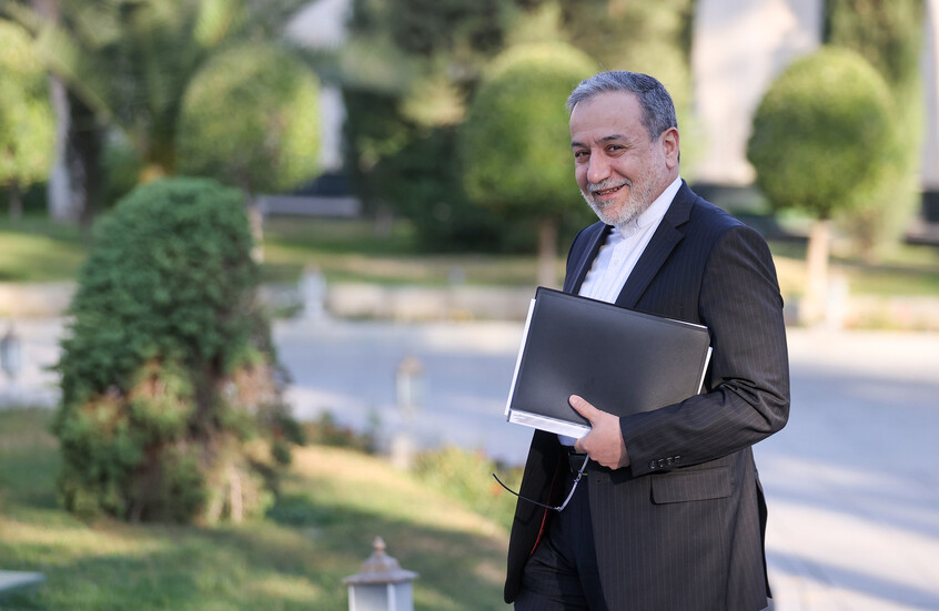 الخارجية الفرنسية: عراقجي يزور باريس لبحث الملف النووي ومصير مواطنين فرنسيين