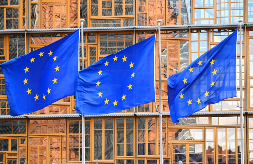 "بوليتيكو": أوروبا تخشى انهيار محاولاتها لإقراض أوكرانيا من أموال روسيا