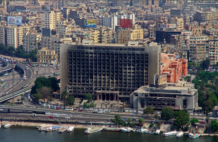 نجيب ساويرس يثير تفاعلا واسعا بمقترح لأرض الحزب الوطني بالقاهرة