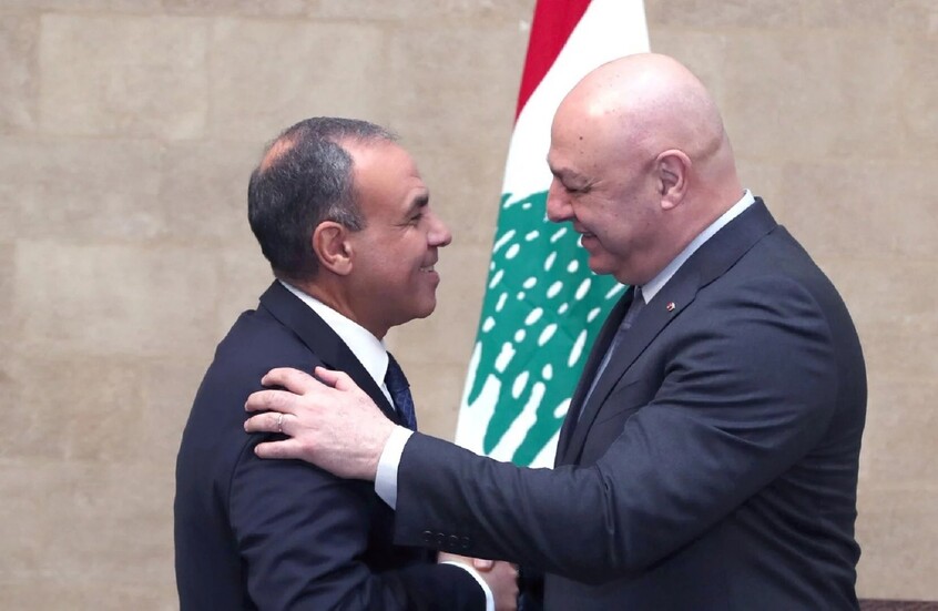 وزير الخارجية المصري: ندعم مبادرة الرئيس اللبناني حول الجيش