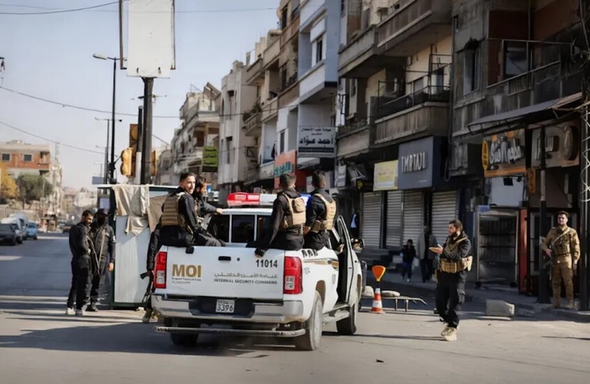 الداخلية السورية: العثور على 4 مقابر جماعية شمال مدينة حمص (صور)