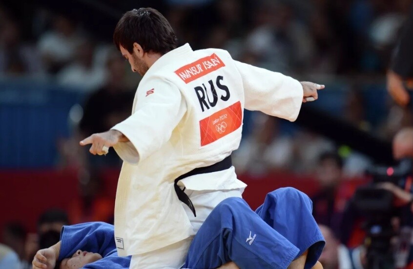 بعد 3 سنوات من القيود.. الجودو الروسي يعود دوليا وأبوظبي تشهد أول ظهور لهم