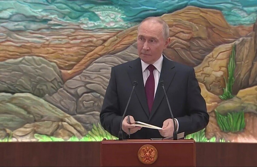 بوتين: نتفق على أن الخطة الأمريكية بشأن أوكرانيا يمكن أن تشكل أساسا لاتفاقيات مستقبلية