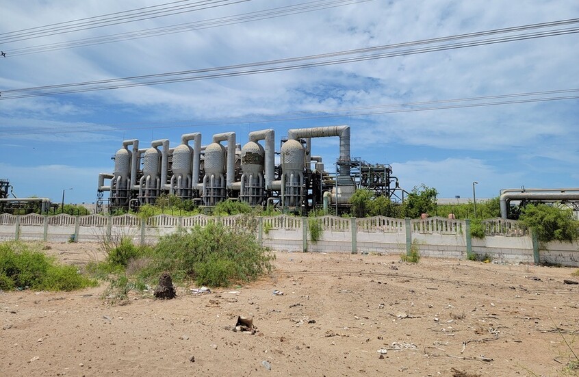 الإمارات تخصص مليار دولار لدعم قطاع الطاقة في اليمن