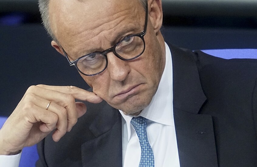 "شأن داخلي".. المستشار الألماني يرد على الخارجية الأمريكية