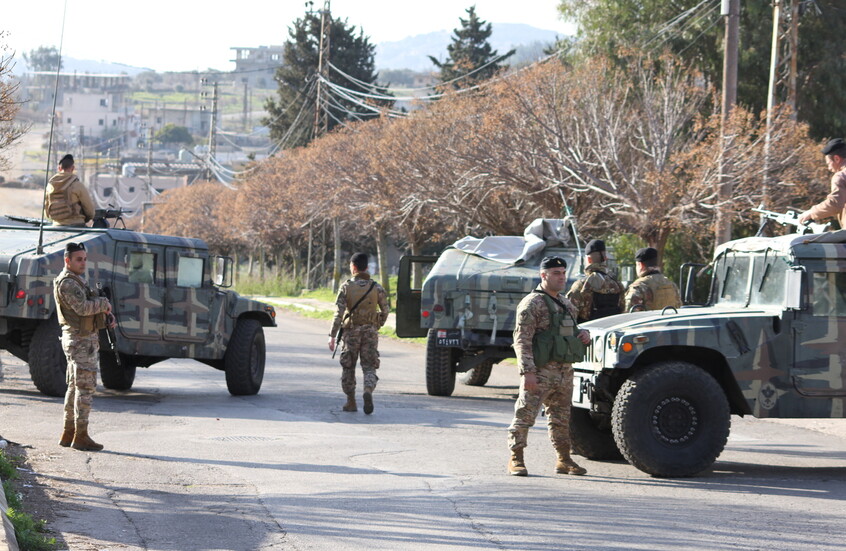 الجيش اللبناني يطلع الإعلاميين على حصيلة عملياته جنوب لبنان