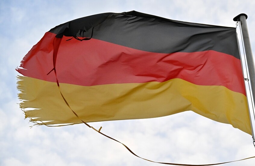 "هذه وثيقة سرية".. الدفاع الألمانية تنفي إعداد "خطة للحرب مع روسيا"