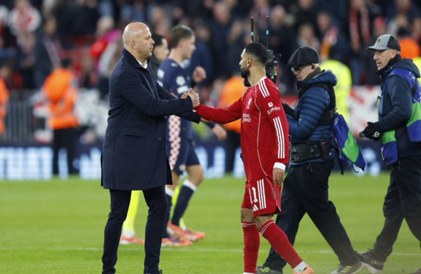 هل "يضحي" بصلاح وفان دياك؟.. سلوت يدرس قرارا جريئا قبل مواجهة وست هام