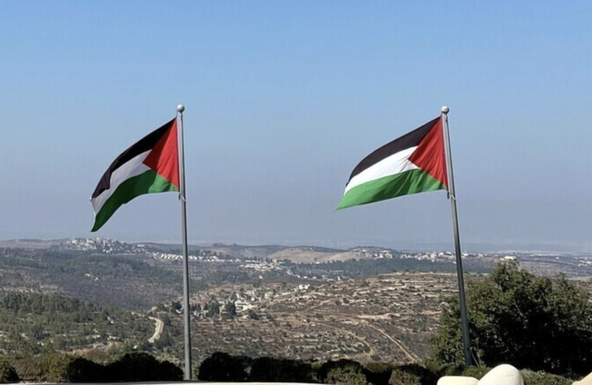 رئيس البرلمان العربي يدعو المجتمع الدولي لتحمل مسؤولياته تجاه الشعب الفلسطيني