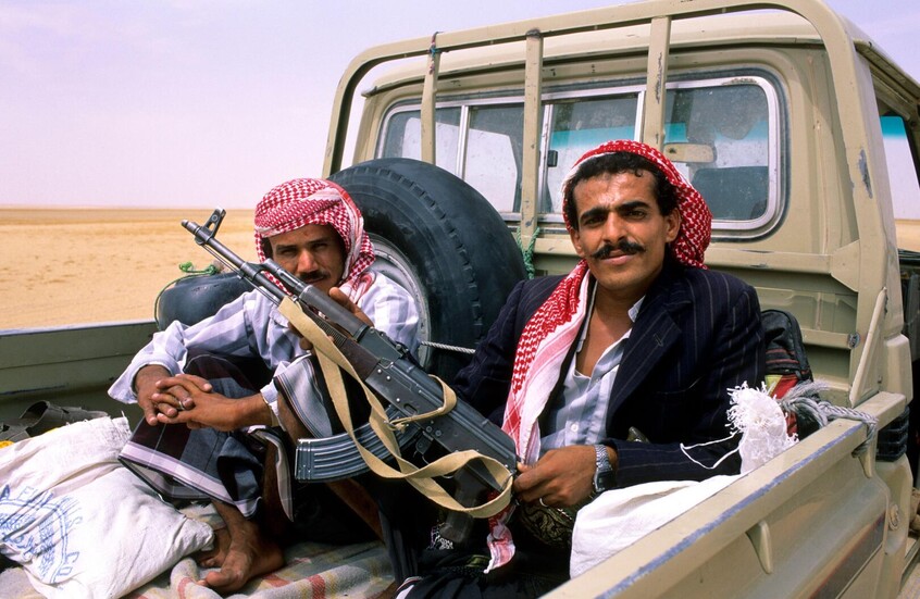 مصادر لـ"نوفوستي": القبائل تسيطر على منشأة نفطية في حضرموت باليمن