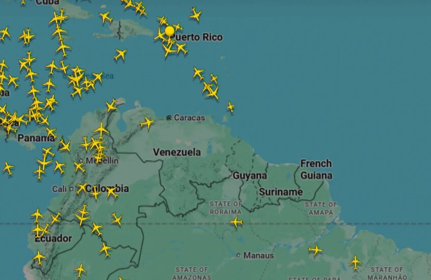 "رويترز": المسؤولون الأمريكيون فوجئوا بإعلان ترامب إغلاق المجال الجوي الفنزويلي