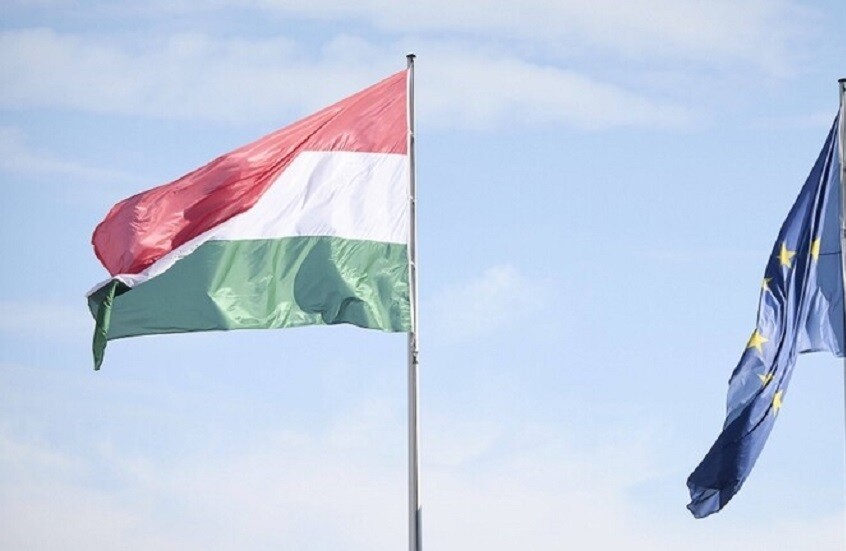 زعيم حزب هنغاري يدعو إلى إقامة الحوار مع السياسيين الروس