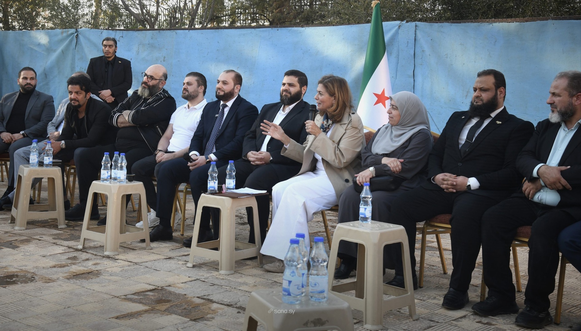 ريال مدريد الإسباني ينشئ ملعب كرة قدم في ريف دمشق! (فيديو)