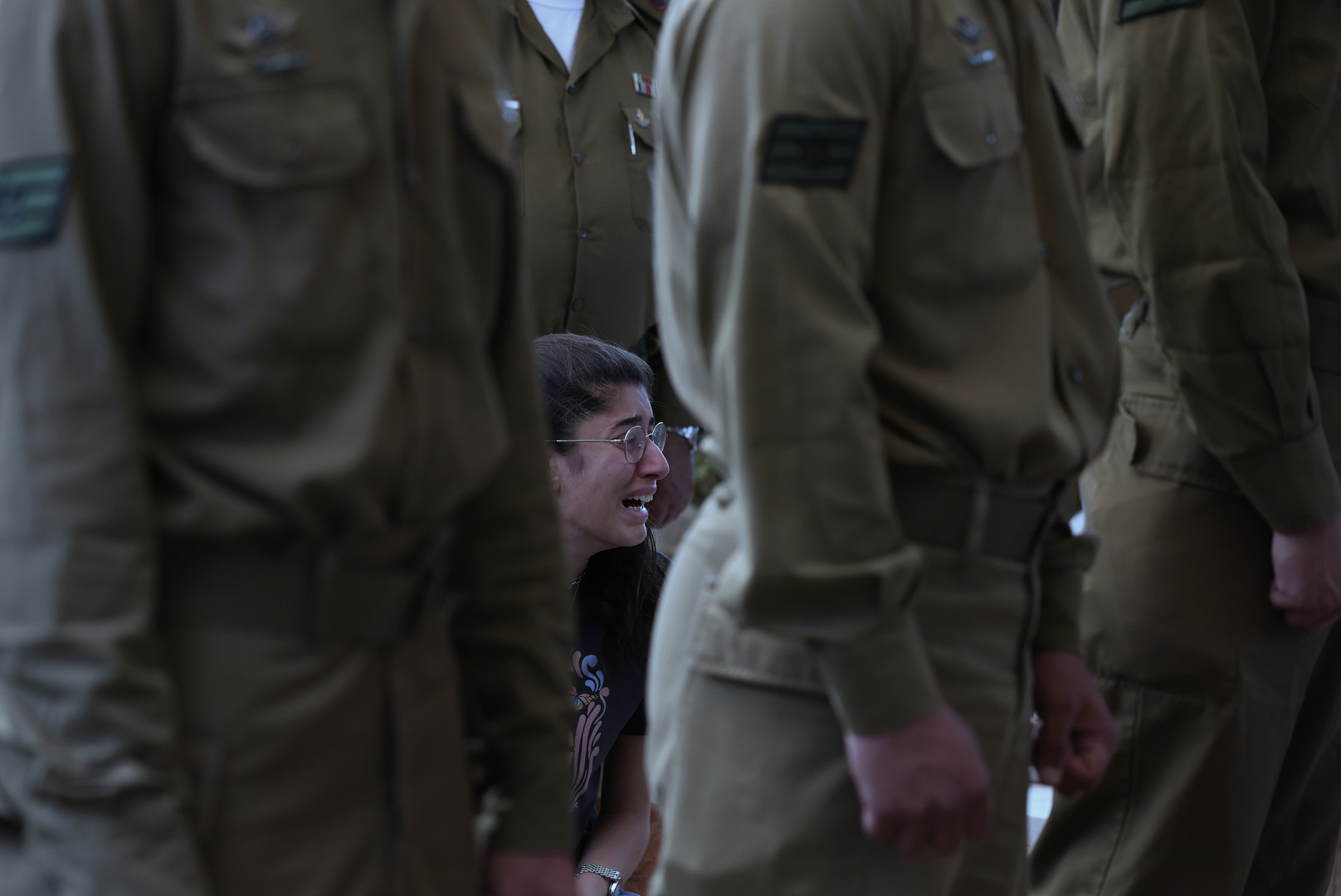 إسرائيل في لحظة "انكشاف تاريخي" بعد 7 اكتوبر.. "قطيع متوحش وسقوط داخلي وصدمة وانهيار للثقة بالدولة"