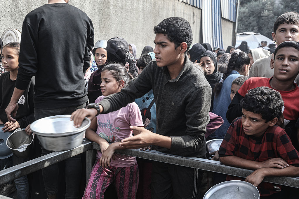 "يونيسف": أكثر من مليون طفل في غزة بلا غذاء ومياه كافية رغم الهدنة